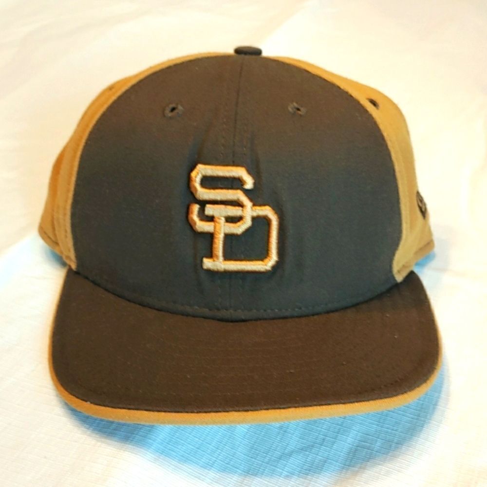 Vintage San Diego Padres Fitted Hat